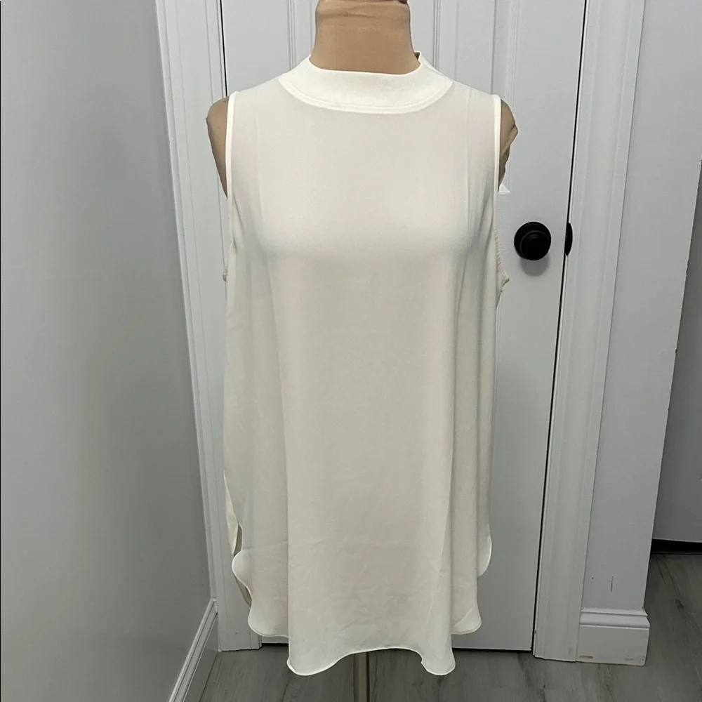 Loft Cream Sleeveless Chiffon Blouse - Picture 1 of 8